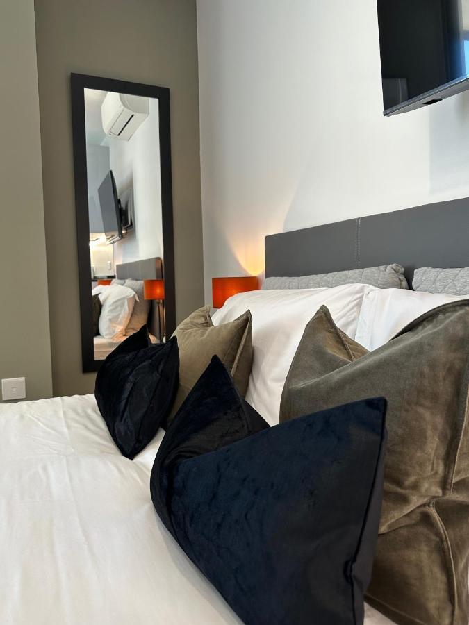 E1 Presidential Studios On High Floor With Stunning Sea Views Gibraltar Buitenkant foto