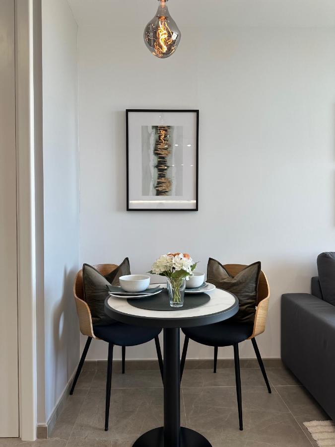 E1 Presidential Studios On High Floor With Stunning Sea Views Gibraltar Buitenkant foto