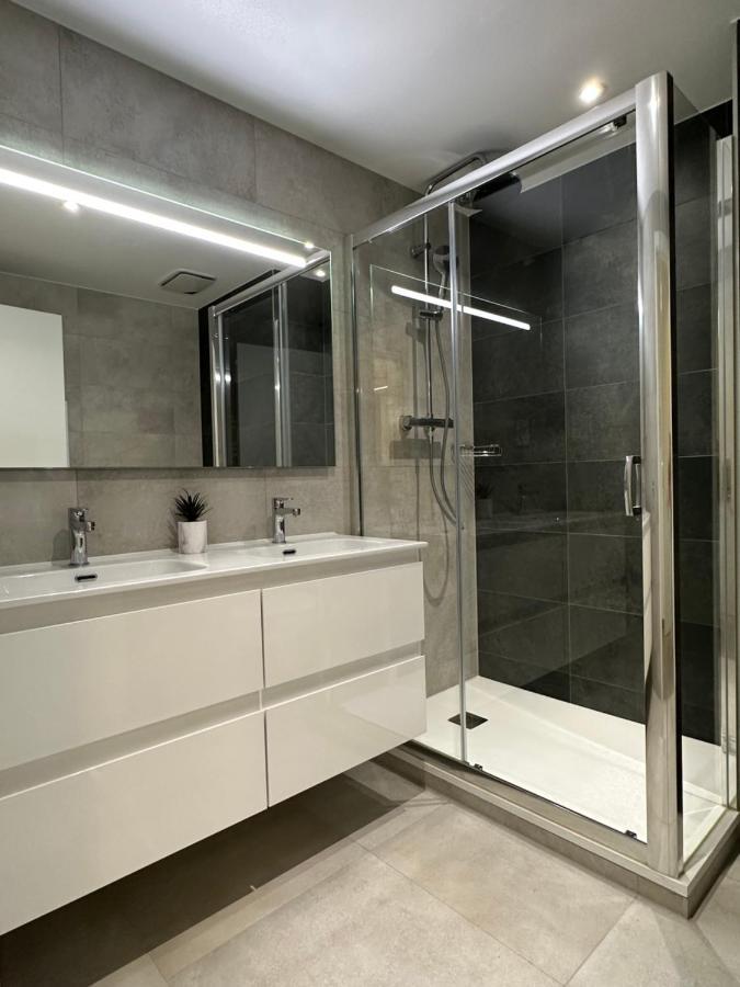 E1 Presidential Studios On High Floor With Stunning Sea Views Gibraltar Buitenkant foto