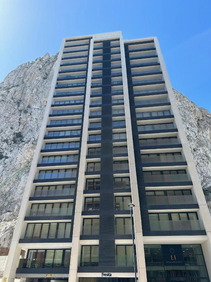 E1 Presidential Studios On High Floor With Stunning Sea Views Gibraltar Buitenkant foto