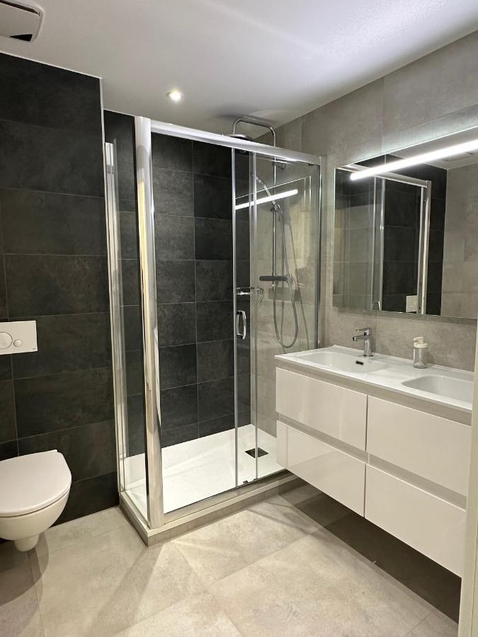 E1 Presidential Studios On High Floor With Stunning Sea Views Gibraltar Buitenkant foto